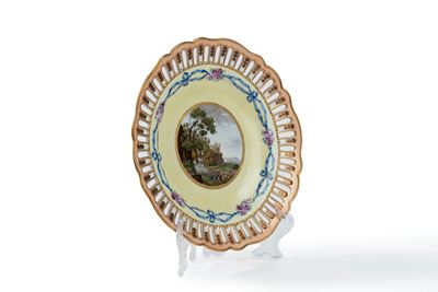 Piatto in Porcellana con Tesa Traforata, Manifattura Meissen, Fine Secolo XVIII