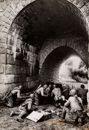 Chasing fascist tanks