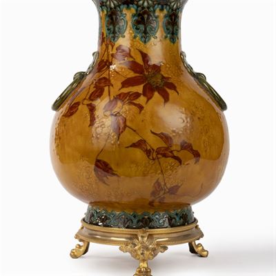 Vaso in Terracotta Smaltata Policroma di Gusto Orientalista, Sèvres, Fine Secolo XIX-inizi Secolo...