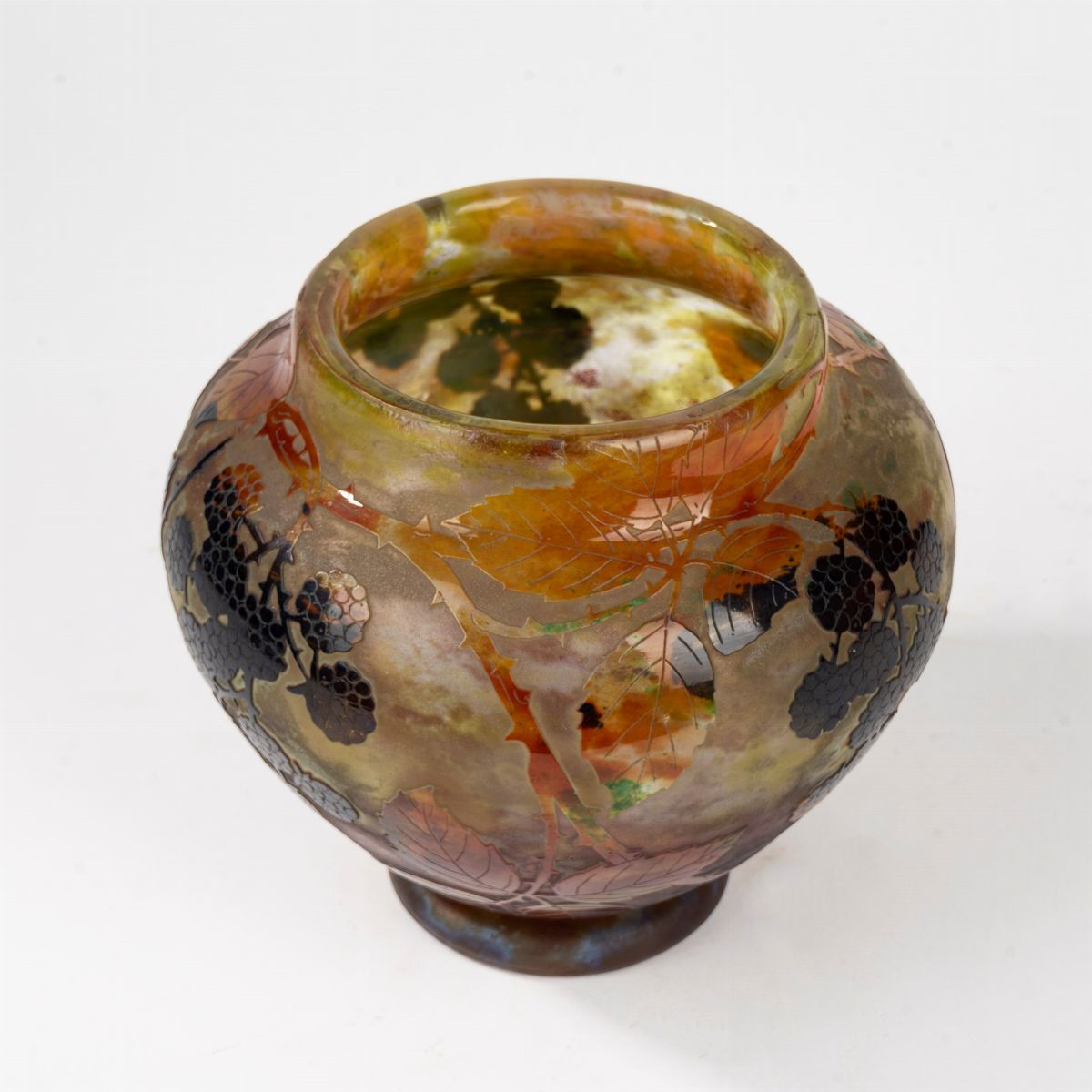 Daum - Vaso in Vetro Inciso All'acido Decorato con More e Foglie, Inizi Secolo XX