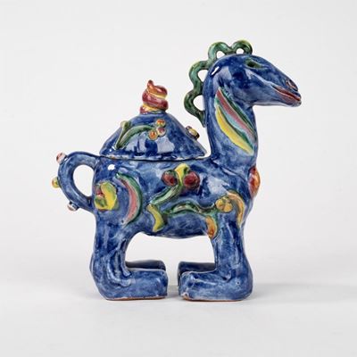 Scultura in Ceramica Policroma Raffigurante un Dromedario con Coperchio, Vally Wieselthier, Vienn...