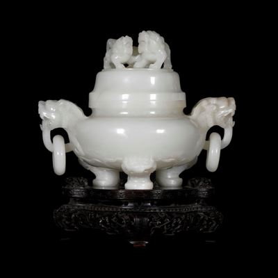 Cina, dinastia Qing, Incensiere tripode in giada bianca, secolo XIX