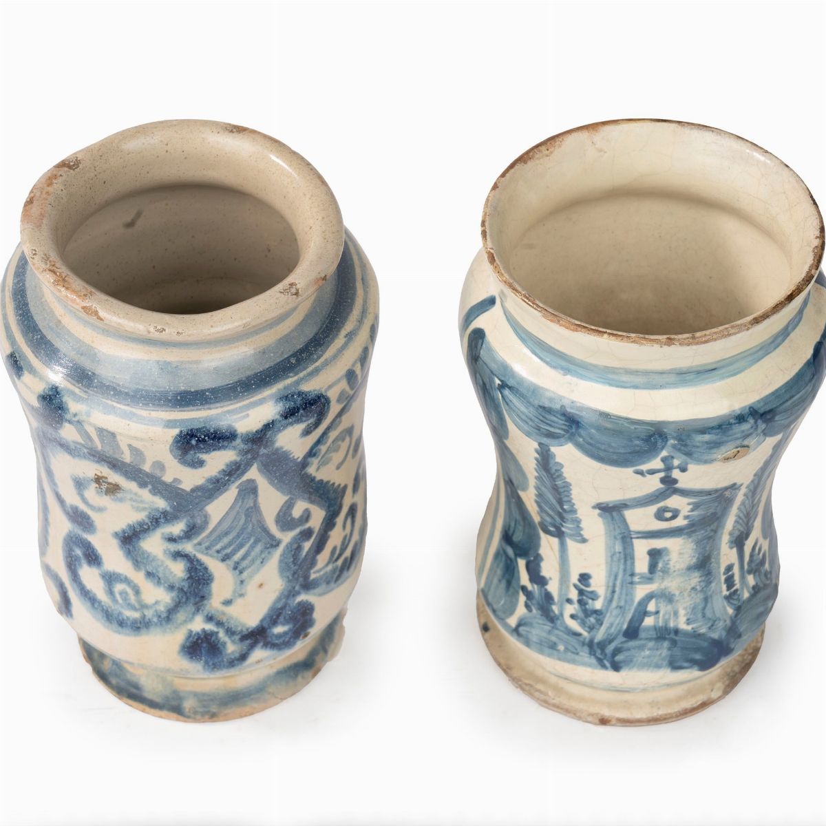 Due Piccoli Albarelli in Maiolica Bianca e Blu, Secolo XVIII