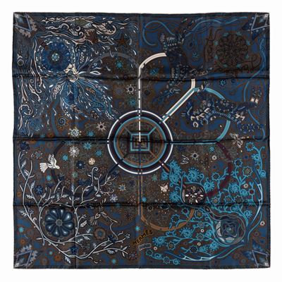 Montserrat Gonzalez Lugo, Foulard in seta 'l'Arbre du Vent'