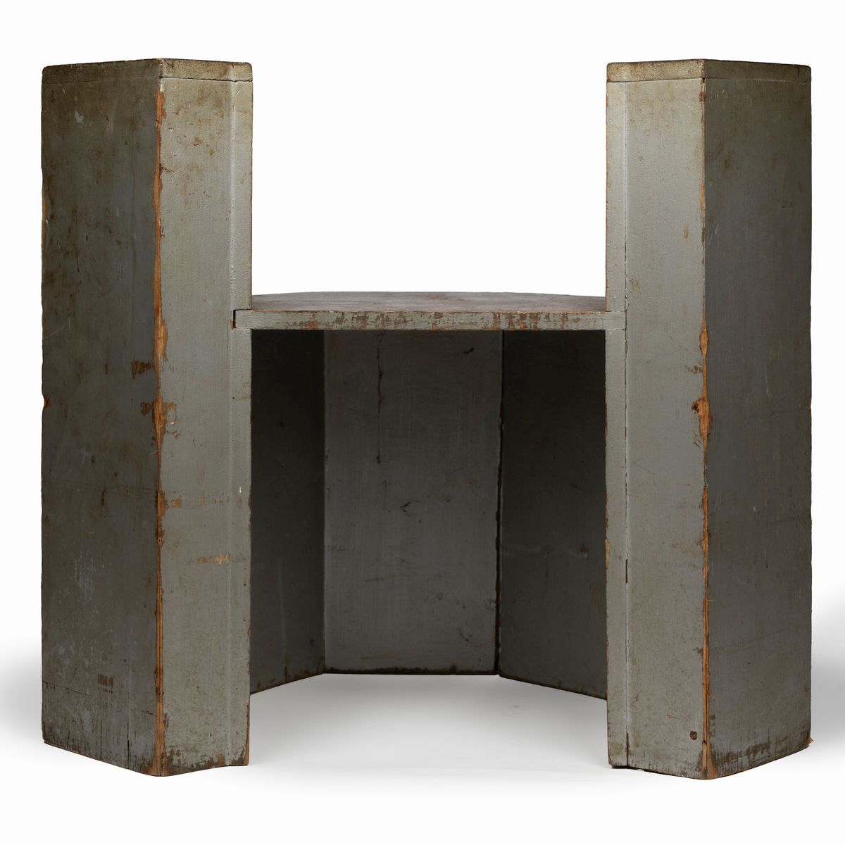 Coppia di Poltrone in Legno Laccato di Forma Geometrica, Inizi Secolo XX