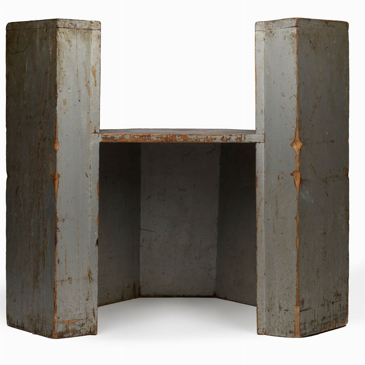 Coppia di Poltrone in Legno Laccato di Forma Geometrica, Inizi Secolo XX
