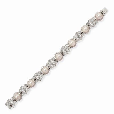 Bracciale in oro bianco 18k con perle coltivate e diamanti