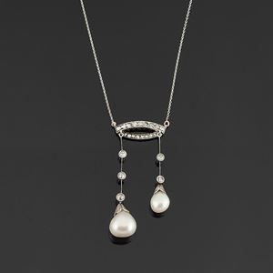 Collana d&#39;epoca con pendente in perle naturali e diamanti