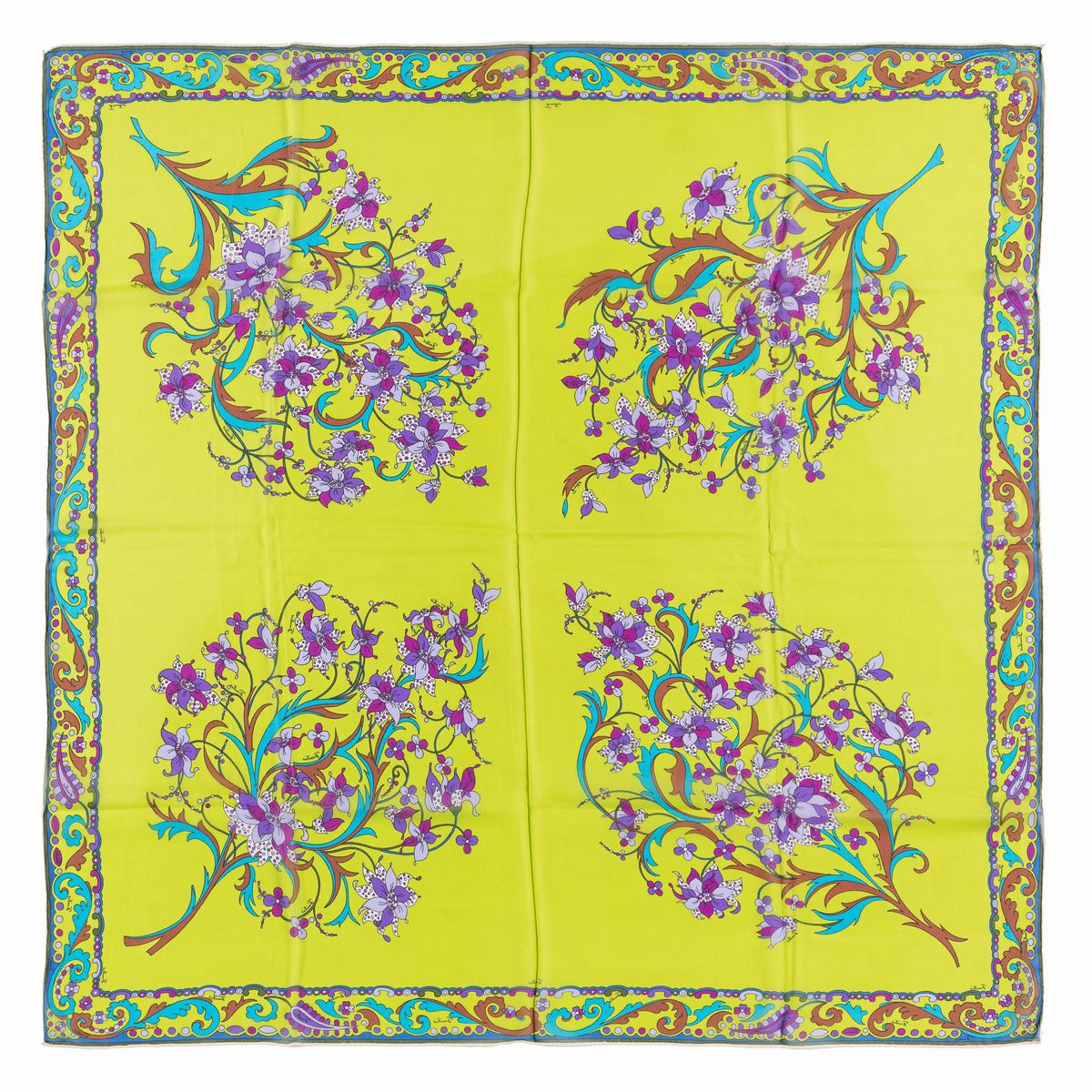 Emilio Pucci - Lotto composto da due foulard in seta e chiffon