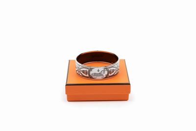 Bracciale bangle Grand Apparat, smalto bianco e argento