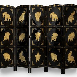 Paravento in lacca nera e decorazioni in oro, Birmania, secolo XX