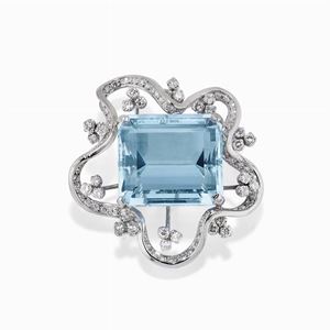 A 18K white gold, diamond and acquamarine brooch-pendant