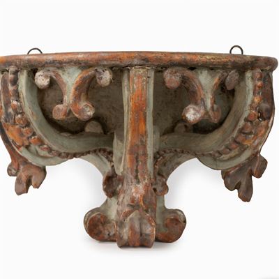Mensola in Legno Laccato e Argentato a Forma di Corona, Secolo XVIII