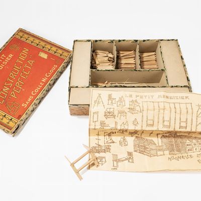 Petit Menuisier, Scatola di costruzioni 'Perfecta', legno, inizi 1900