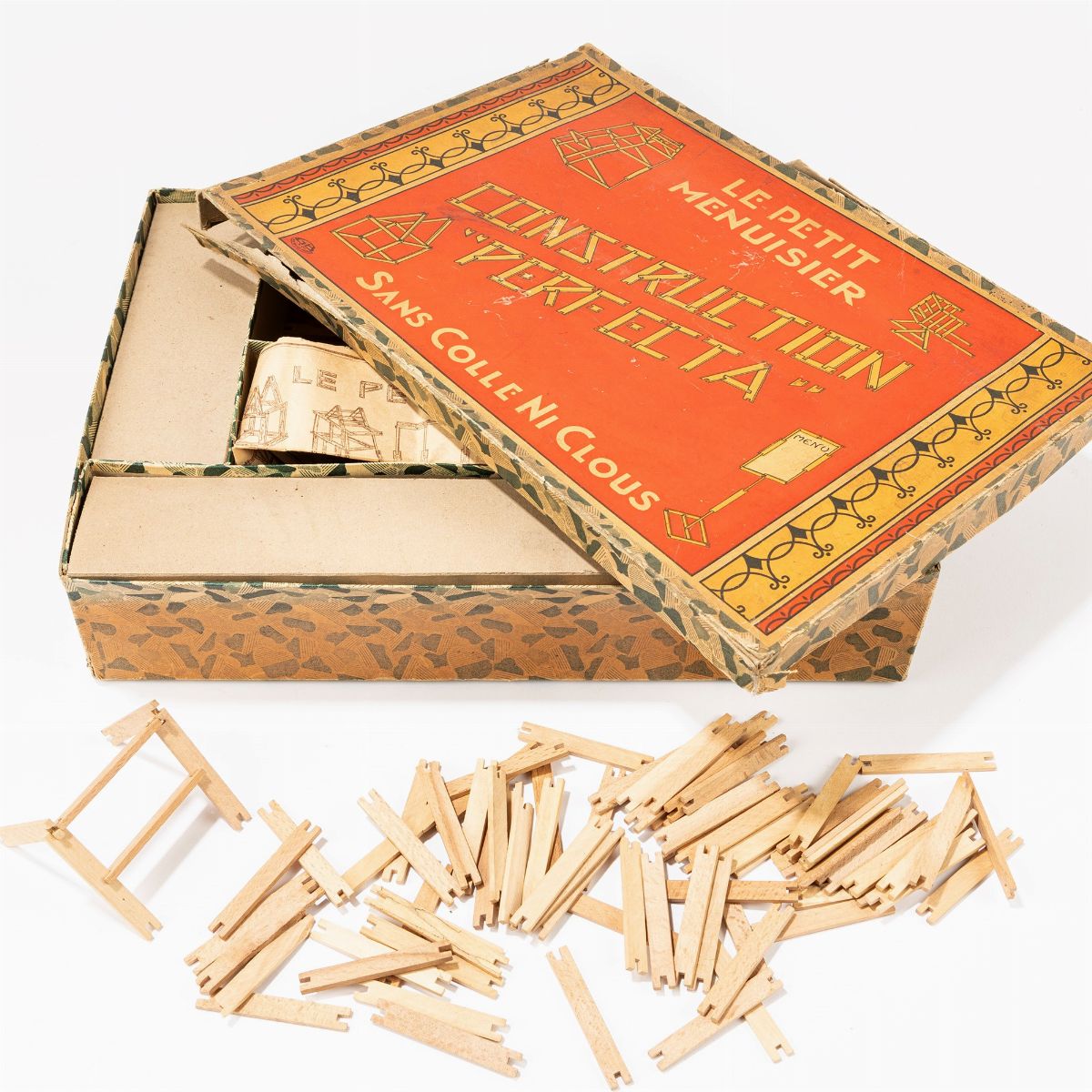 G. Bonner - N.k. Atlas Paris - Petit Menuisier, Scatola di costruzioni 'Perfecta', legno, inizi 1...