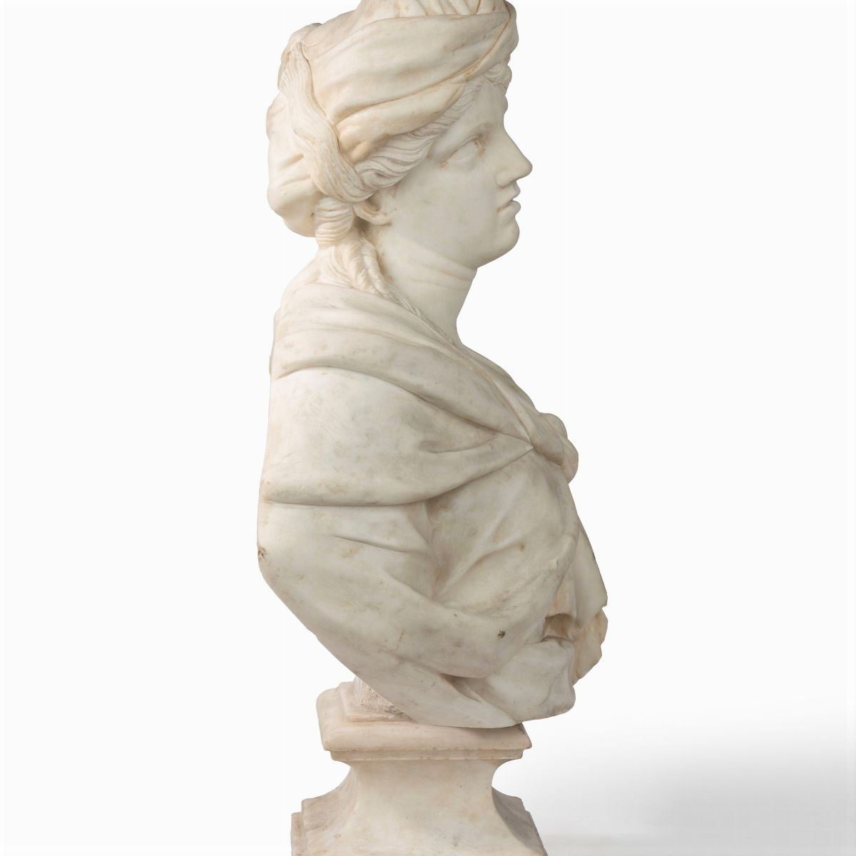 Busto N Marmo Raffigurante Figura Femminile con Turbante, Secolo XVII