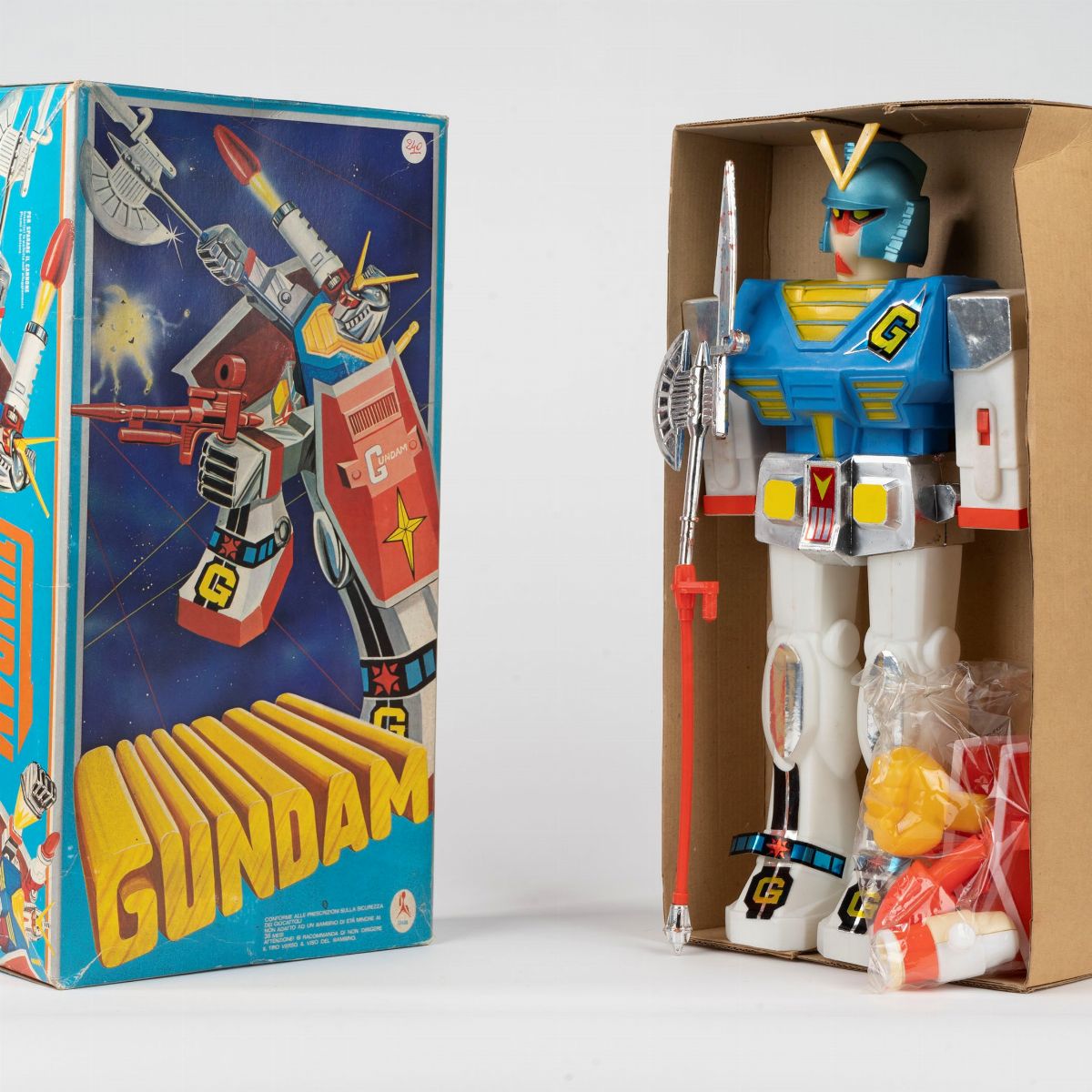 Ceppi Ratti - Mini Jumbo Gundam, plastica, anni '70, altezza cm 38