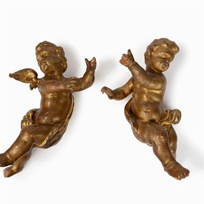Coppia di Piccoli Putti in Legno Dorato, Secolo XVIII
