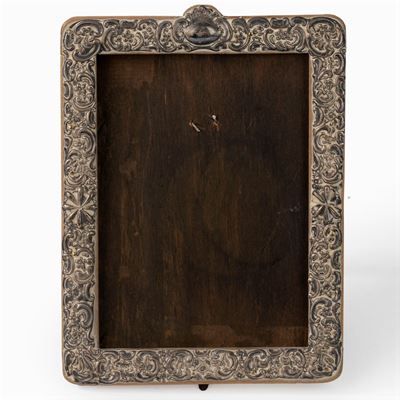 Cornice in Legno e Argento Sbalzato, Birmingham Inghilterra, Inizi Secolo XX