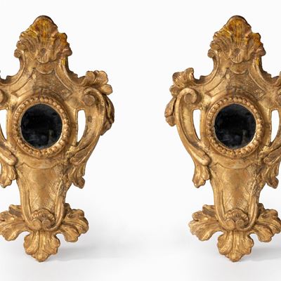 Coppia di Specchierine in Legno Intagliato e Dorato, Secolo XVIII