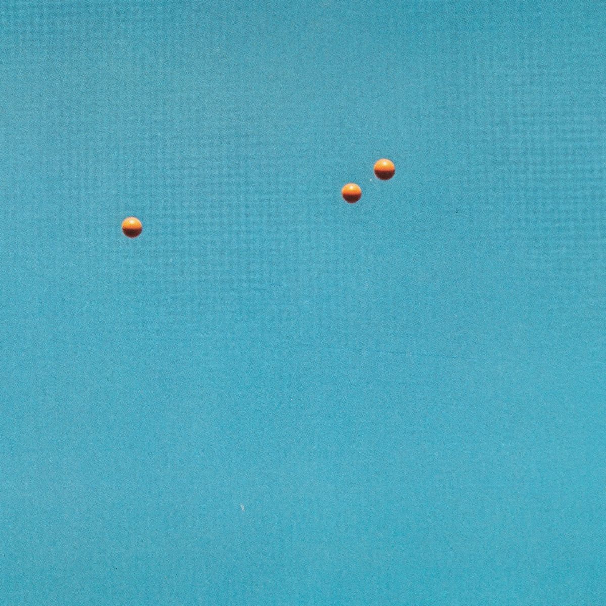 John Baldessari - Throwing Three Balls in the Air to Get a Straight Line, 1973, 12 stampe offset
