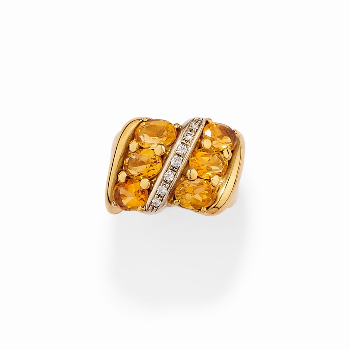 Gioielleria contemporanea, Due anelli, coppia di orecchini e collana con quarzi e diamanti in oro...