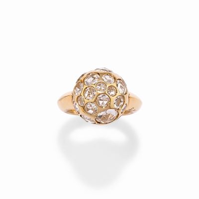Anello 'Harem' in oro giallo 18k con cristallo di rocca