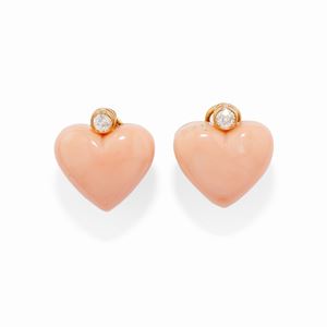 Orecchini con corallo