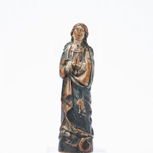 Antica scultura in legno policromo raffigurante Madonna di manifattura portoghese