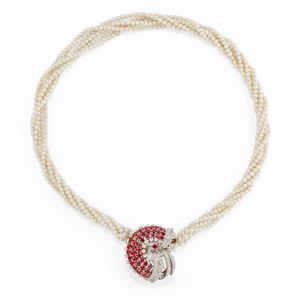  - Collana con perle, rubini e diamanti