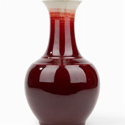 Vaso in Porcellana Sangue di Bue, Cina Secolo XX