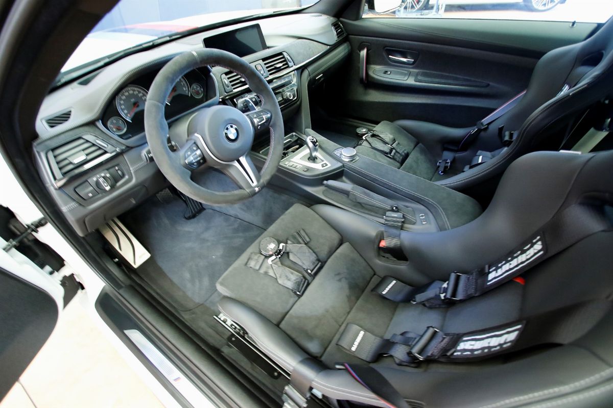 BMW M4 DTM Champion Edition (BMW)