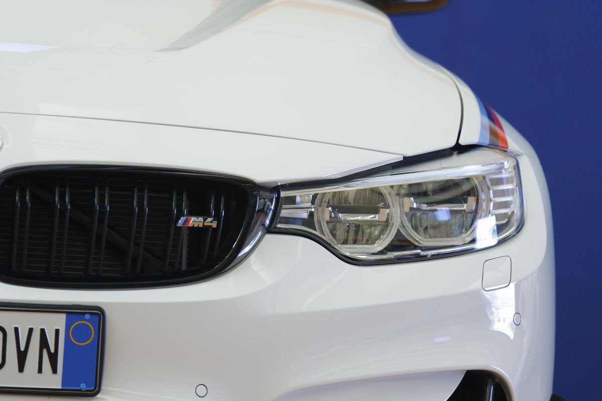 BMW M4 DTM Champion Edition (BMW)