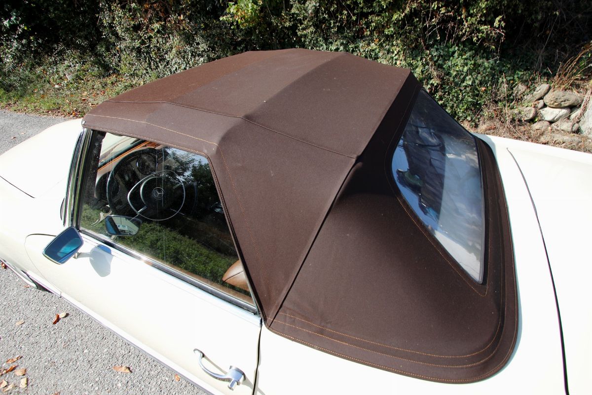 Mercedes-Benz 280 SL (Mercedes-Benz)