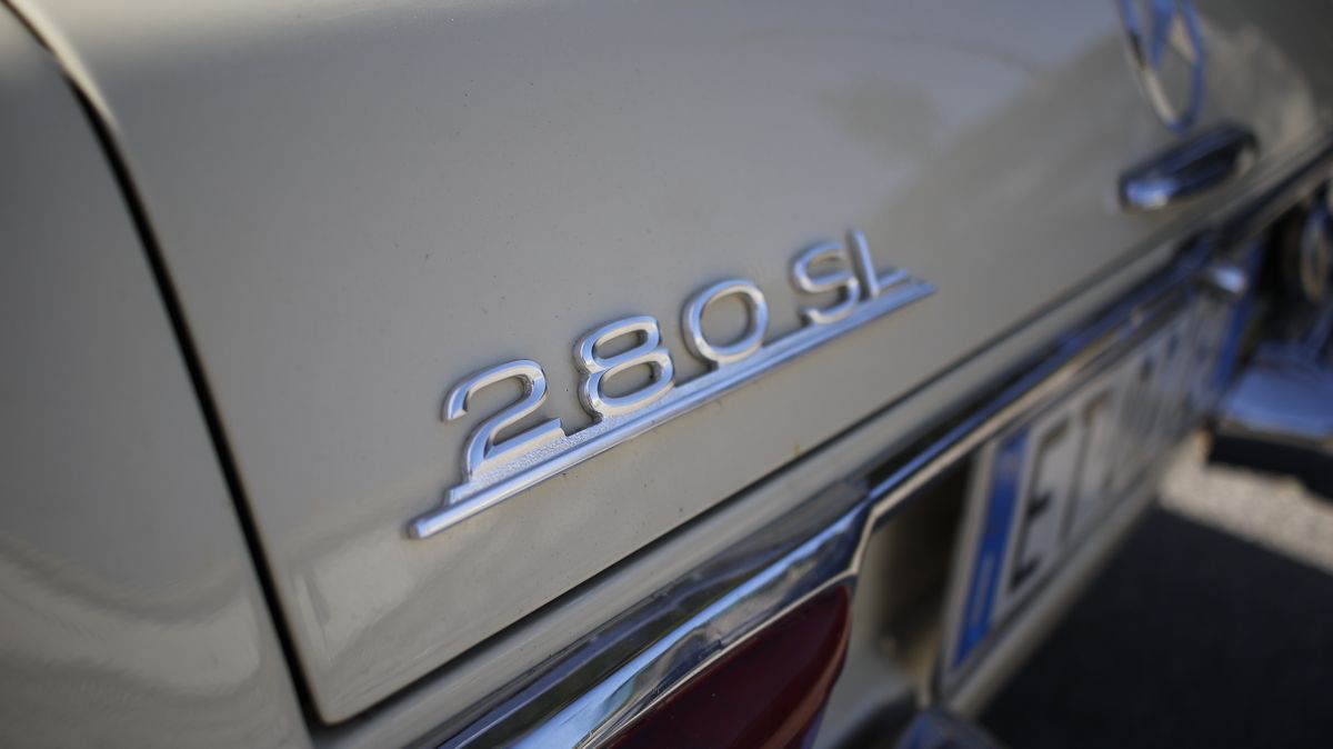 Mercedes-Benz 280 SL (Mercedes-Benz)