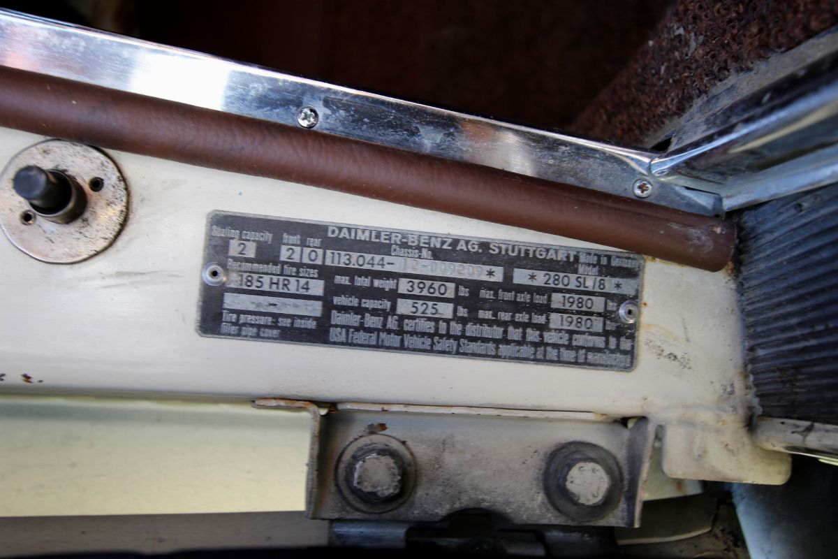 Mercedes-Benz 280 SL (Mercedes-Benz)