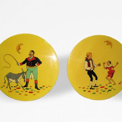 Piatti in formica a tema Pinocchio, diametro cm 32, Milano, 1950