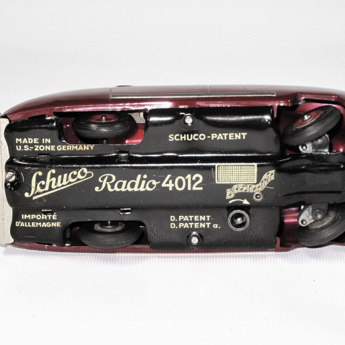 Schuco - Radio 4012, Giocattolo d'epoca del 1947