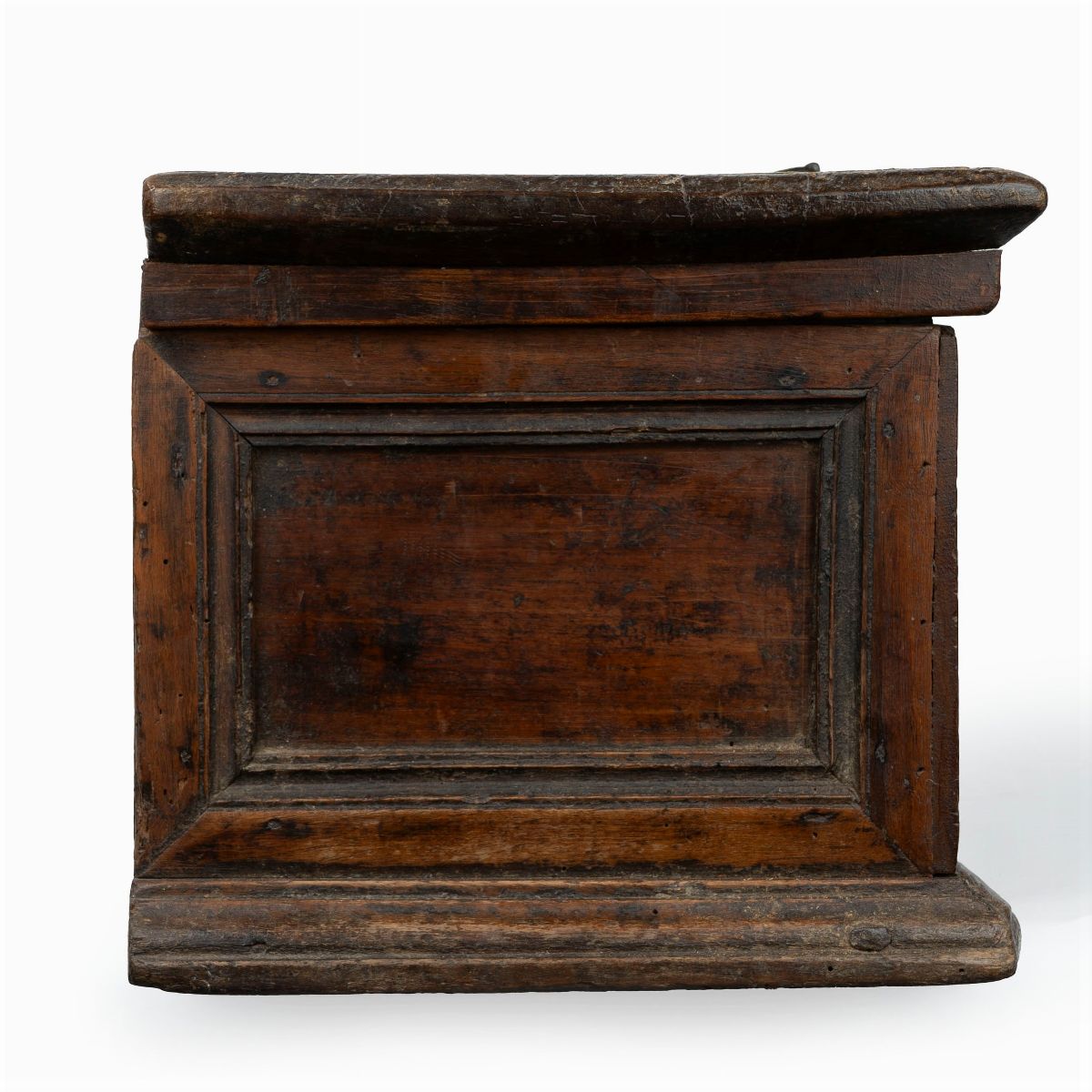 Elemosiniere in Legno di Noce con Serramenti in Ferro, Secolo XVII