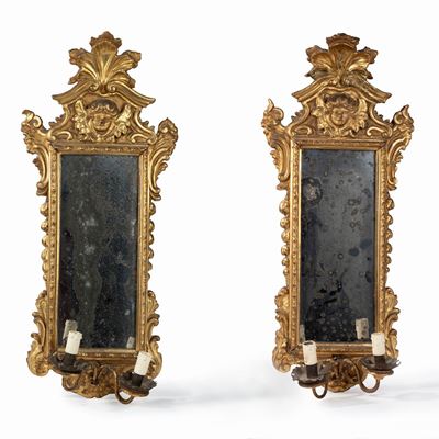 Coppia di Specchiere in Legno Intagliato e Dorato, Secolo XVIII