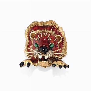 A 14K yellow gold and enamel pendant, 1960/70 circa