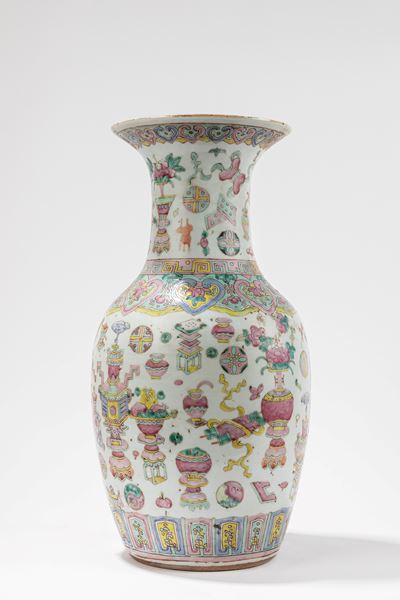 Vaso in porcellana, Famiglia Rosa, Cina, fine dinastia Qing