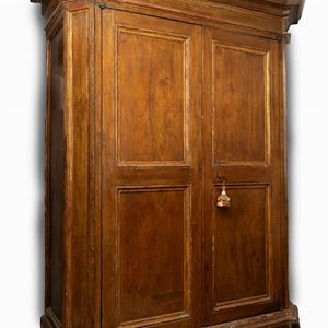 Wardrobe in lacquered wood and gilded profiles, 18th century