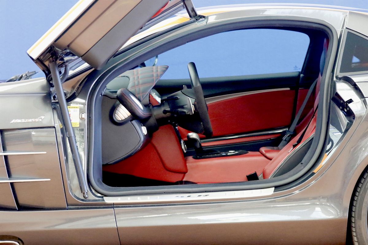 Mercedes-Benz SLR McLaren (Mercedes-Benz)