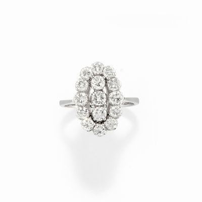Anello con diamanti, oro bianco 18k, misura 19