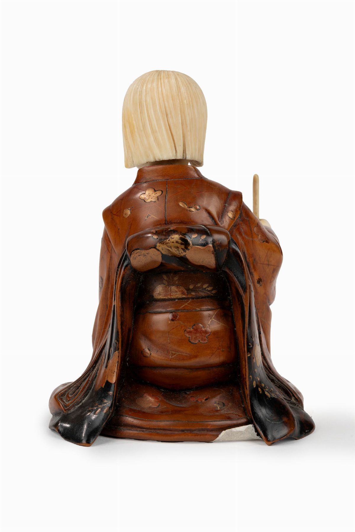 Okimono in legno e avorio, Giappone, periodo Meiji (1868-1912)