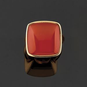 A 18K gold and cornelian ring, Vhernier