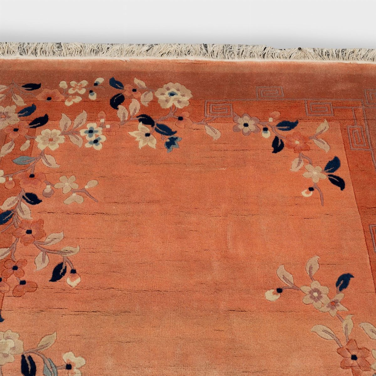 Tappeto Pechino Rosa con Fiori, Cina Secolo XX