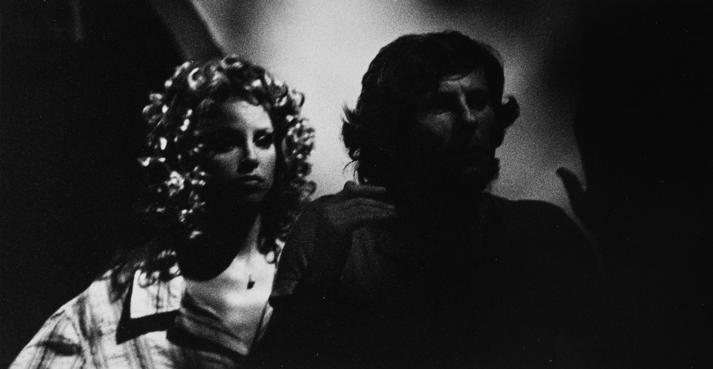 Anonimo - Marcello Mastroianni e Sydne Rome, Stampe vintage da 'Che?', 1972