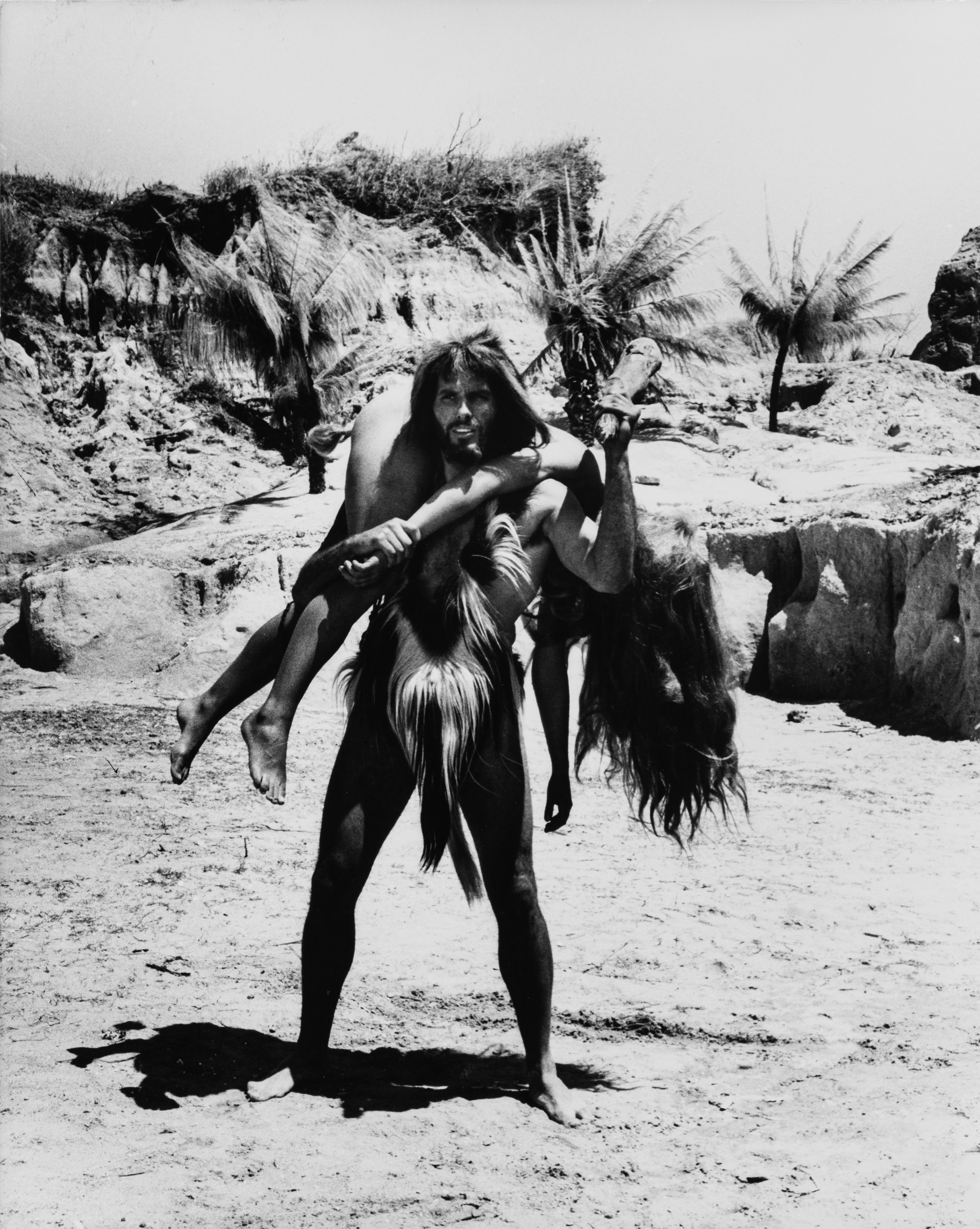 Anonimo - Senta Berger, Quando le donne avevano la coda, cinque stampe vintage alla gelatina ai s...